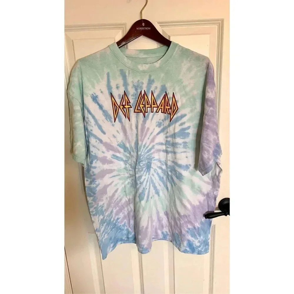 Goodie Two Sleeves Women’s‎ XL Deff Leopard Tie Dye Band T-Shirt Top
